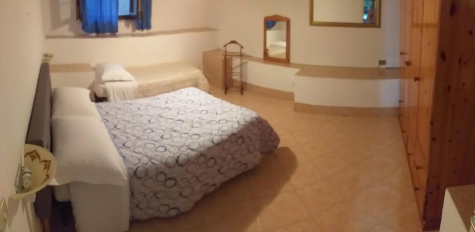 Garden Basement - Seminterrato Max 4 Ospiti - Fiumicino Vicino Aeroporto E Fiera Leilighet Eksteriør bilde